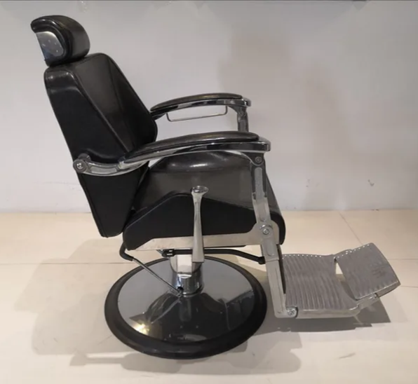 Sakhi Barber Chair - Glanza - Image 5